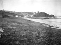 A Saint-Jean-de-Luz, l'entre du port  - Saint-Jean-de-Luz (64)  - 1904