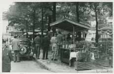 Montmartre: la place du th��tre  - Paris (75)  - 1935