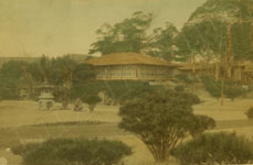 Une maison japonaise et son jardin  - Japon - 1875