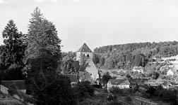 Eglise dans un village de Touraine  - Touraine - 1945