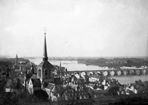 Une vue g�n�rale de la ville de Saumur.  - Saumur (49)  - 1885