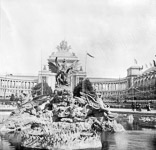 Une architecture voquant le chteau d'eau de Marseille.  - 1900