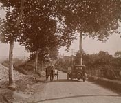 L'arriv�e � Loches par la route principale  - Loches (37)  - 1924
