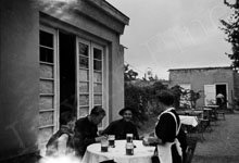 Des soldats franais djeunent dans leur caserne autrichienne  - Autriche - 1952
