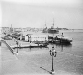 Le port de Venise avec des bateaux de guerre  - Italie (Venise)  - 1910