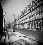 La rue de Rivoli.  - Paris (75)  - 1938