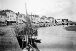 Des bateaux de p�che, le long du quai, au port du Pouliguen.  - Le Pouliguen (44)  - 1935